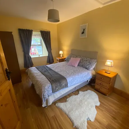 Cheerful 3 Bedroom Country Appartement