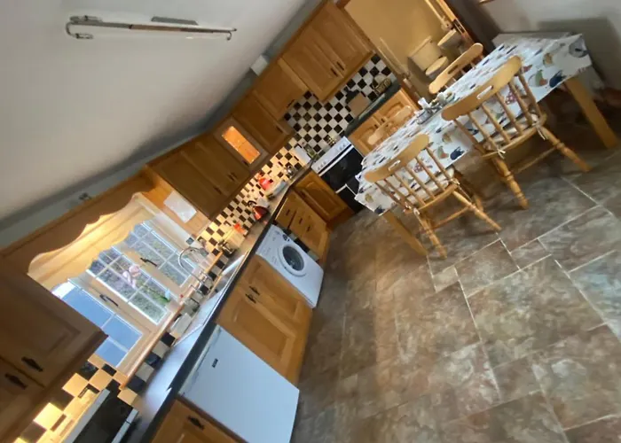 Appartement Cheerful 3 Bedroom Country Ennis