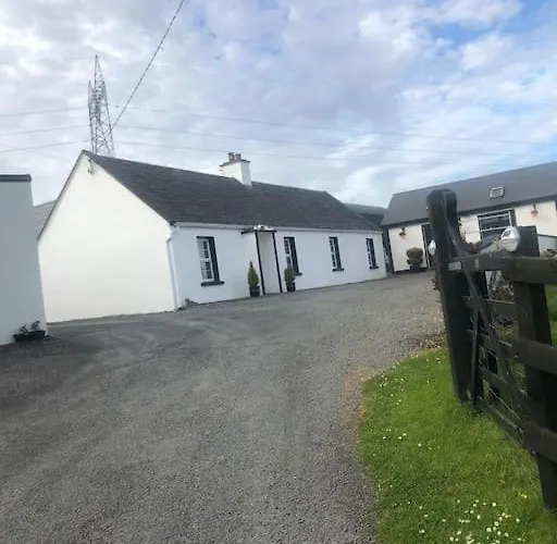 Cheerful 3 Bedroom Country Lejlighed